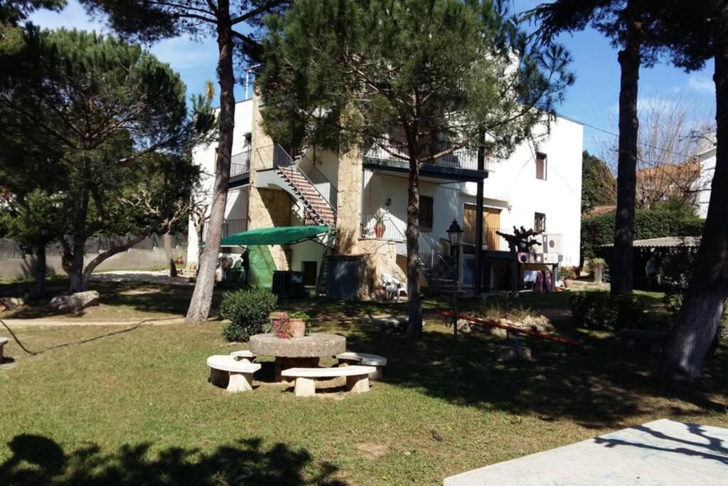 Apartamento Al Lado De La Playa Con Parking Y Jardin بلاتجا ذارو المظهر الخارجي الصورة
